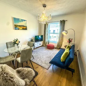 central-cambridge-fig-tree-house-flat-2.cambridgehotelsuk.com/